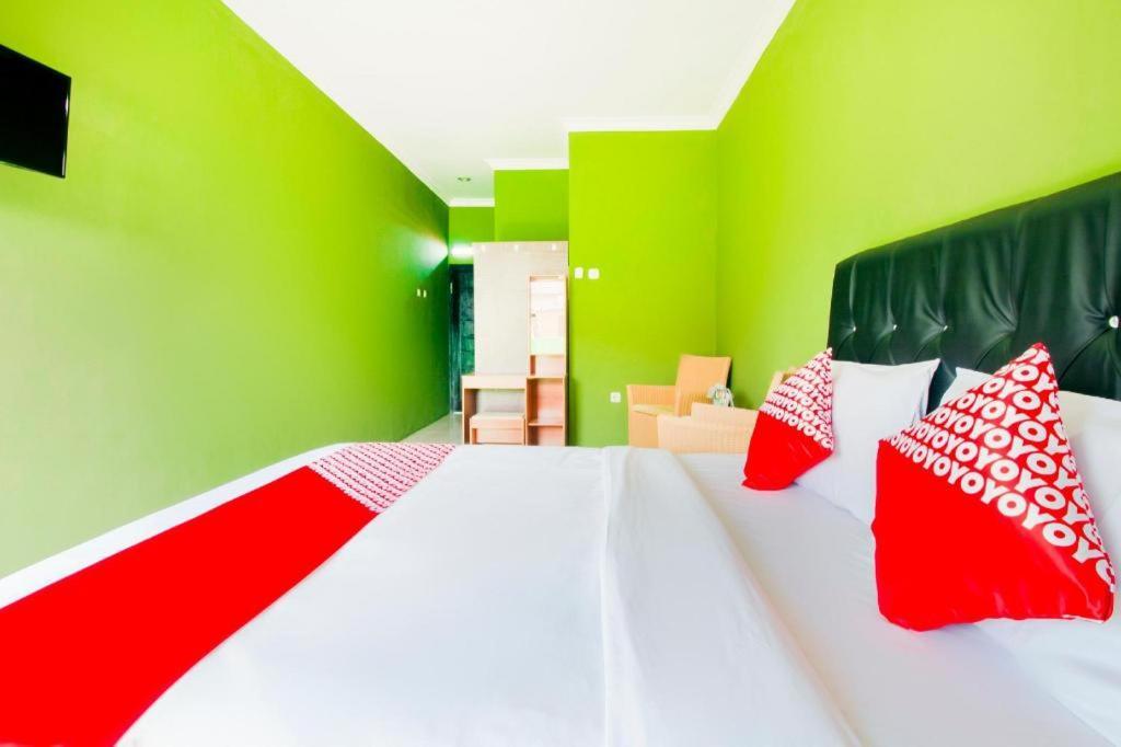 Oyo 1014 Bettah Coba 2 Sukabumi Hotel Екстериор снимка
