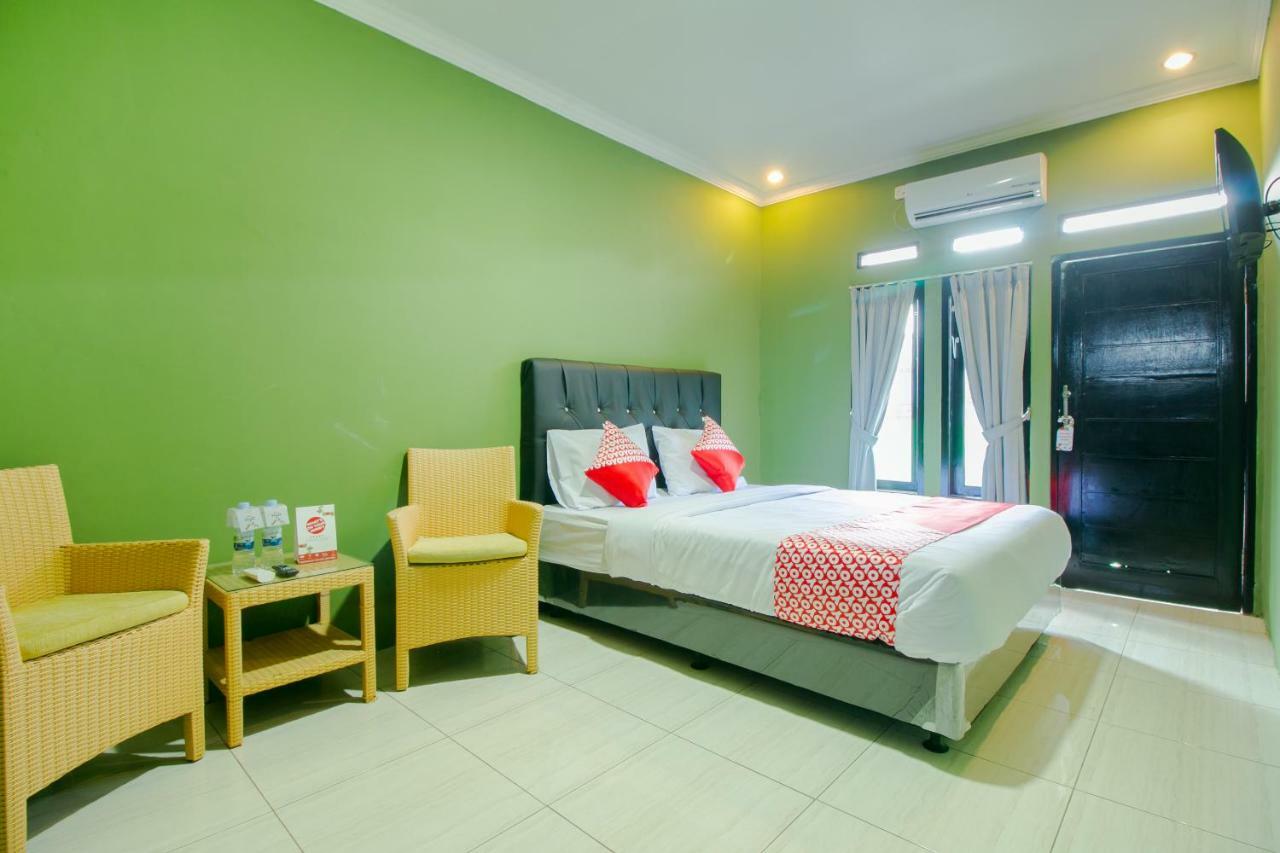 Oyo 1014 Bettah Coba 2 Sukabumi Hotel Екстериор снимка