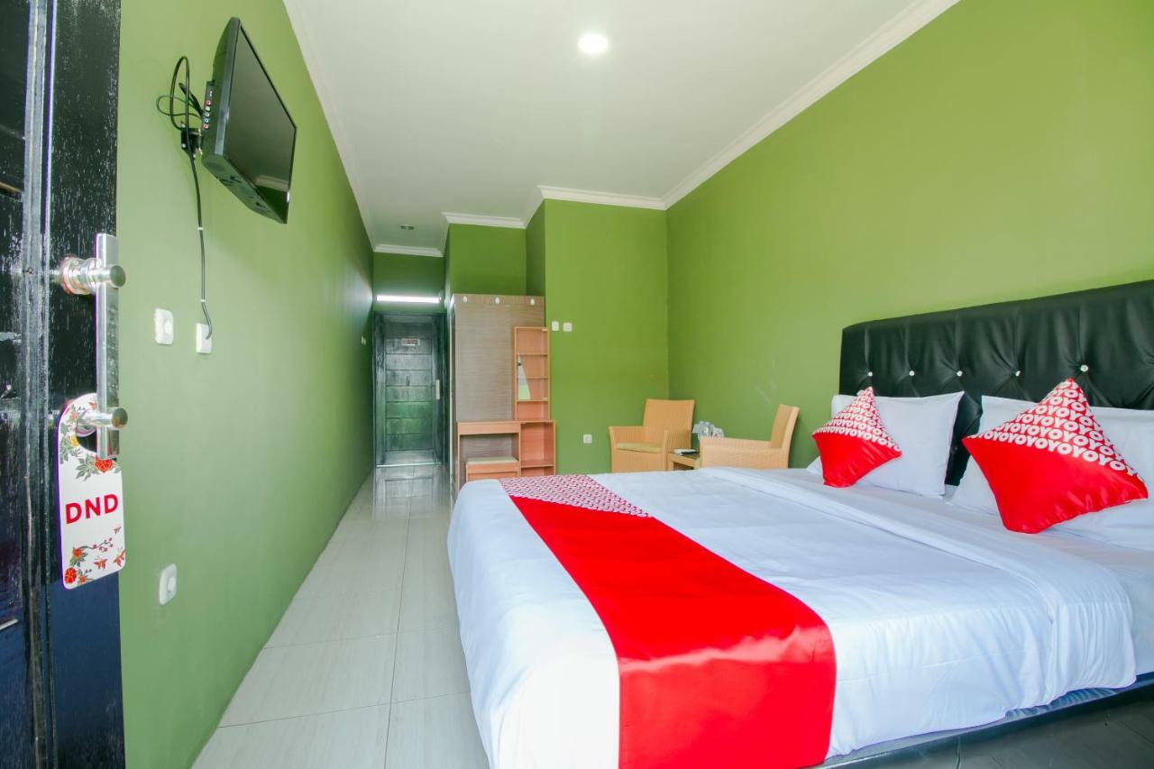 Oyo 1014 Bettah Coba 2 Sukabumi Hotel Екстериор снимка
